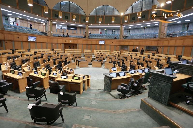 25 نائباً تغيبوا عند التصويت على قانون الموازنة