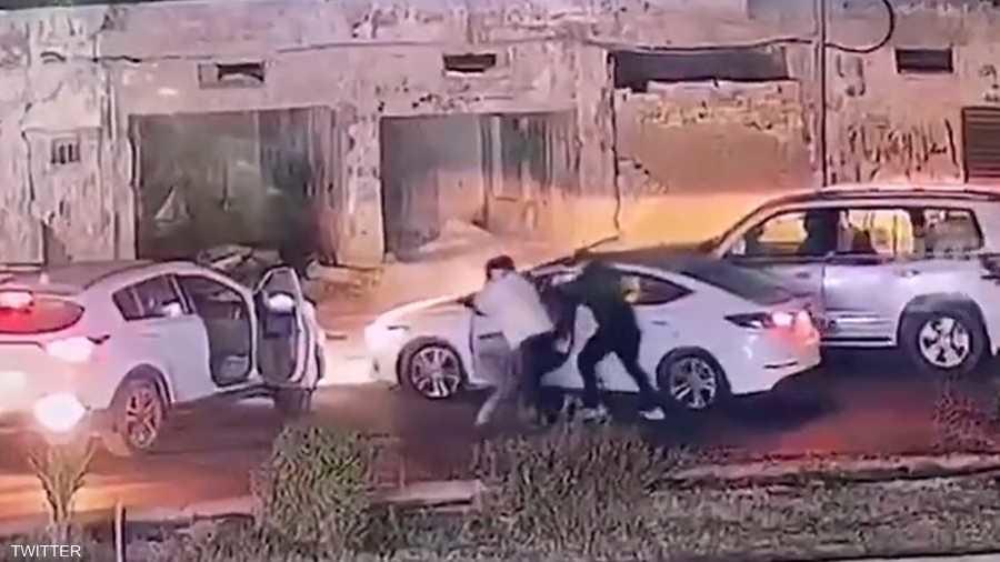 فيديو مروع لعملية اختطاف في بغداد