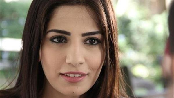 فنانة تفسخ خطوبتها في عيد الحب