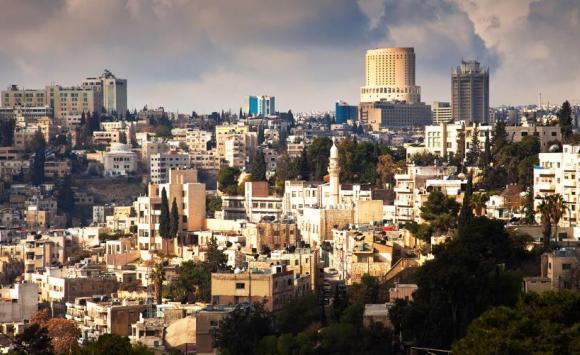 الأردن  ارتفاع على درجات الحرارة الخميس
