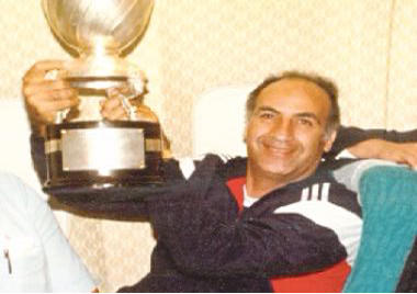 وفاة اسطورة الزمالك أحمد مصطفى