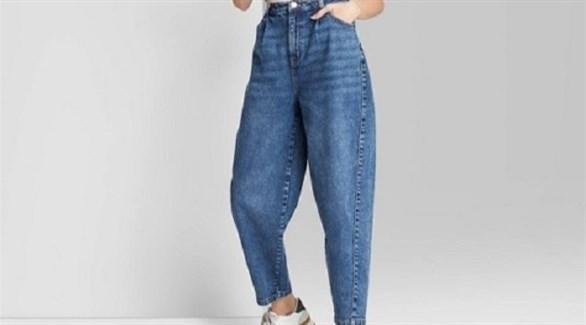  جينز الفقاعة يتربع على عرش الموضة النسائية