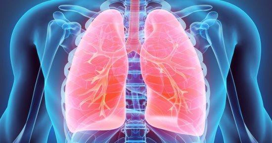 خبير يكشف أعراض الإصابة بسرطان الرئة