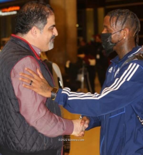 سلة الوحدات تستقبل الأمريكي مايلز