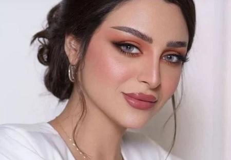 رهف القحطاني تسخر من متابع طلب منها المساعدة  فيديو 