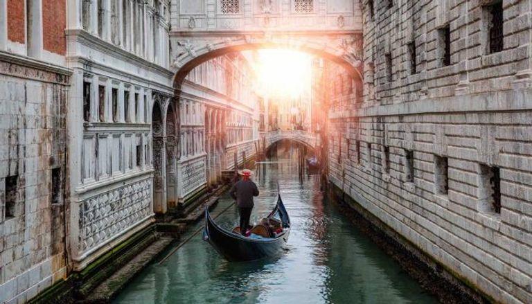 بينها مدينة عربية  اليكم أفضل وجهات السياحة الرومانسية  صور