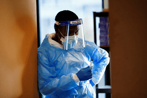 طبيب أردني يعلق على دراسة المتحور المخادع