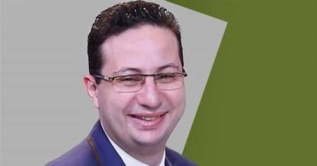 القصة الكاملة لعقار الكركمين الذي حبس صاحبه