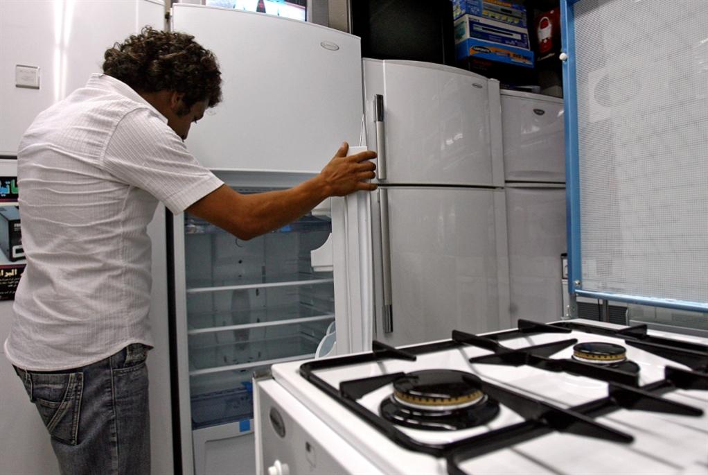 قبل رفع الدولار الجمركي تسونامي لشراء الأدوات الكهربائية