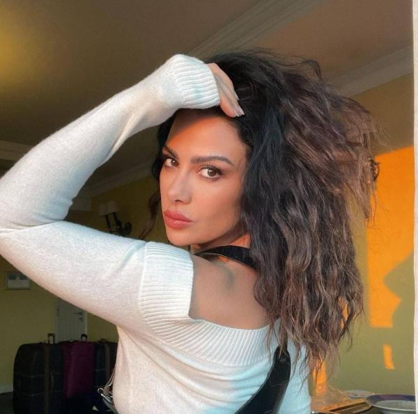 صبا مبارك حياتي كانت غير مستقرة وأعاني من عدم الأمان