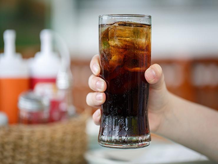 الزهايمر والسكتات الدماغية احذر مخاطر صودا الدايت