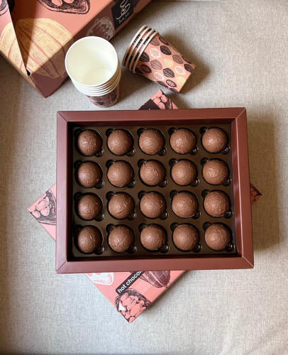 حلى شهية كرات الهوت شوكليت