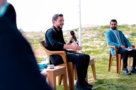 ولي العهد يؤكد أهمية مشاركة الشباب في الانتخابات