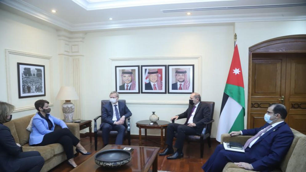 الصفدي سنظل نعمل لتحقيق سلام عادل شامل