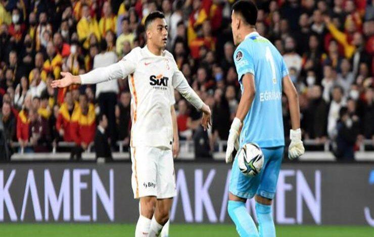 المصري مصطفى محمد مهدد بالإيقاف بعد شجار في الدوري التركي