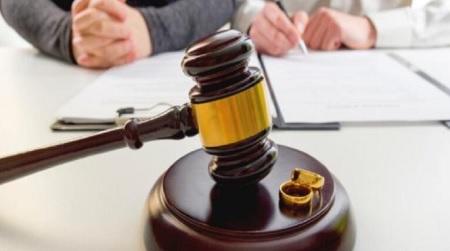 مصرية استأصلت الرحم بسببه فكافأني بزواجه من أخرى 