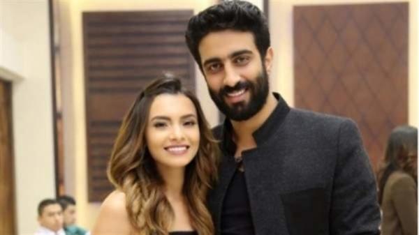 بلحظات مؤثرة مصطفى جاد يستقبل زوجته كارمن سليمان