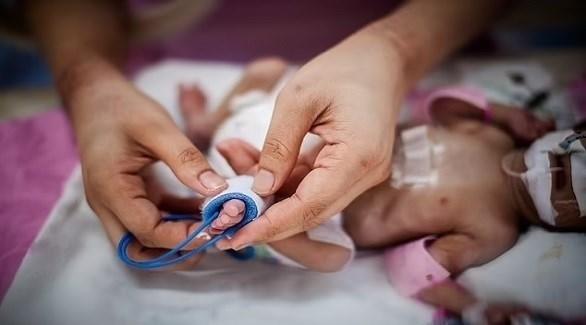  التلقيح الصناعي يزيد احتمال الإنجاب المبكر