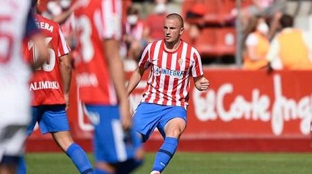 لاعب أوكراني أريد الذهاب إلى الحرب