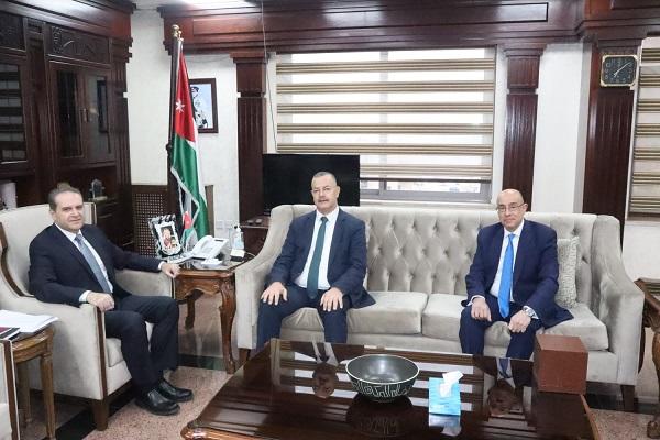 الأردن وتونس يتفقان على تبادل الخبرات الصحية