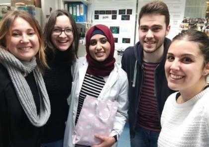 فلسطينية تحصل على براءة اختراع لعلاج سرطان البنكرياس