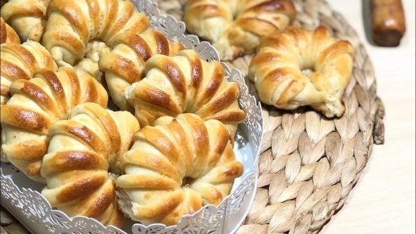 فطائر الزبدة الطرية بأسهل طريقة وألذ طعم