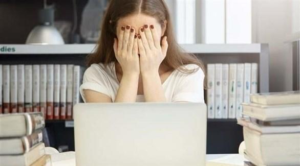  هل يعد ترك العمل فكرة جيدة إذا كان المرء غير راضٍ عن وظيفته