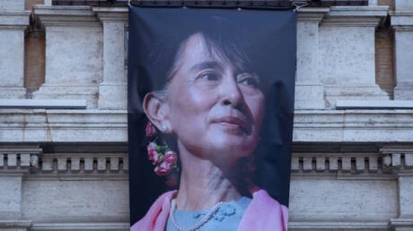 زعيمة المعارضة في ميانمار تنكر تهم الفساد الموجهة إليها