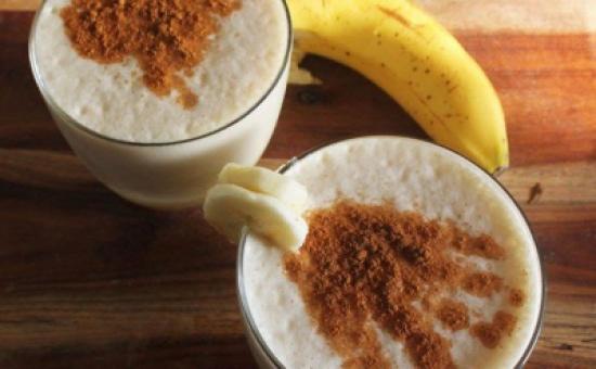 خليط الموز والقرفة للنوم الهادئ 