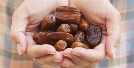 الكشف عن الطرق الأفضل لحفظ التمور 