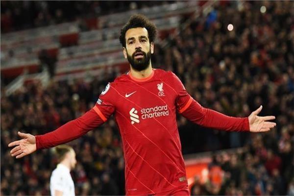 كلوب يطالب إدارة ليفربول بتجديد عقد صلاح