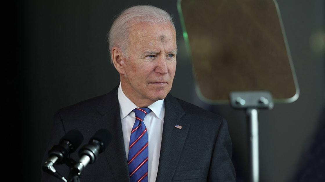 علامة سوداء على جبهة بايدن تثير تساؤلات ما سببها