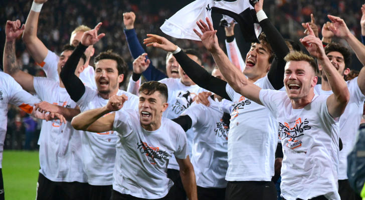 فالنسيا يبلغ نهائي كأس ملك إسبانيا  فيديو