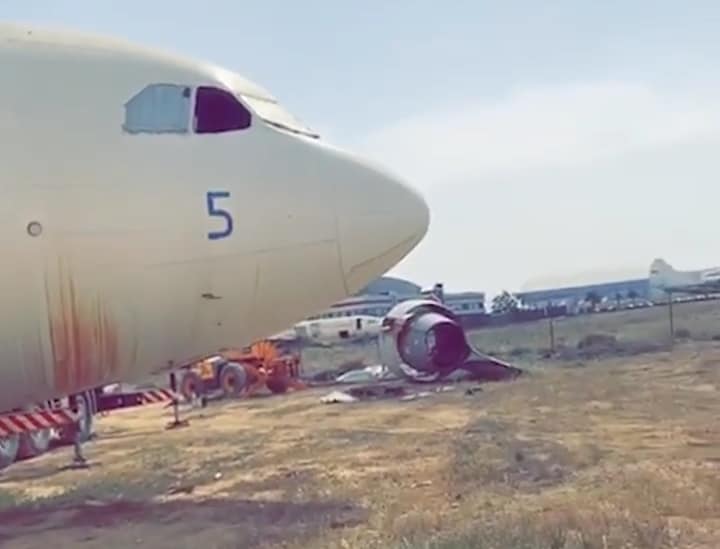 طائرة تتحول إلى مطعم في إربد - صور