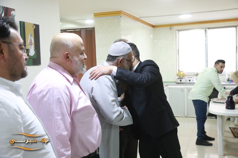 مبروك للزميلين علاء ناجي ورزان السيد الخطوبة