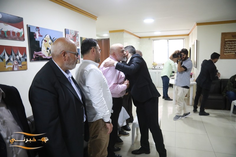 مبروك للزميلين علاء ناجي ورزان السيد الخطوبة