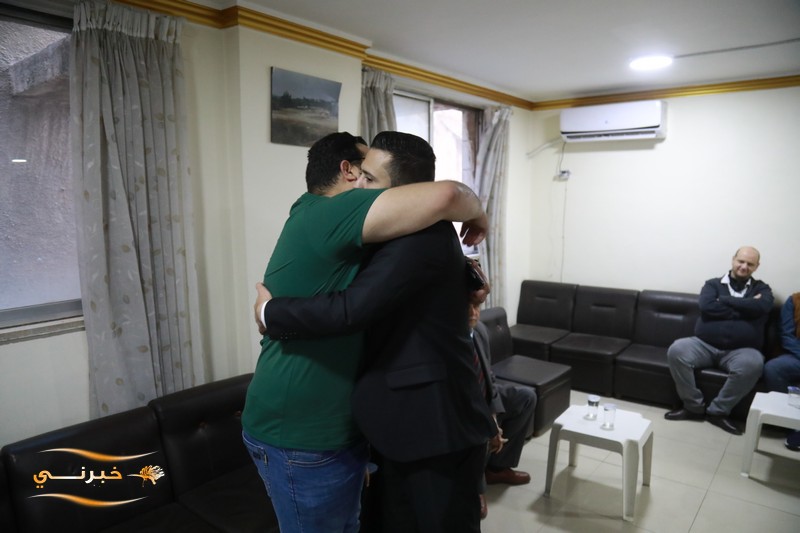 مبروك للزميلين علاء ناجي ورزان السيد الخطوبة