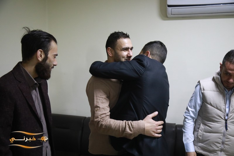 مبروك للزميلين علاء ناجي ورزان السيد الخطوبة