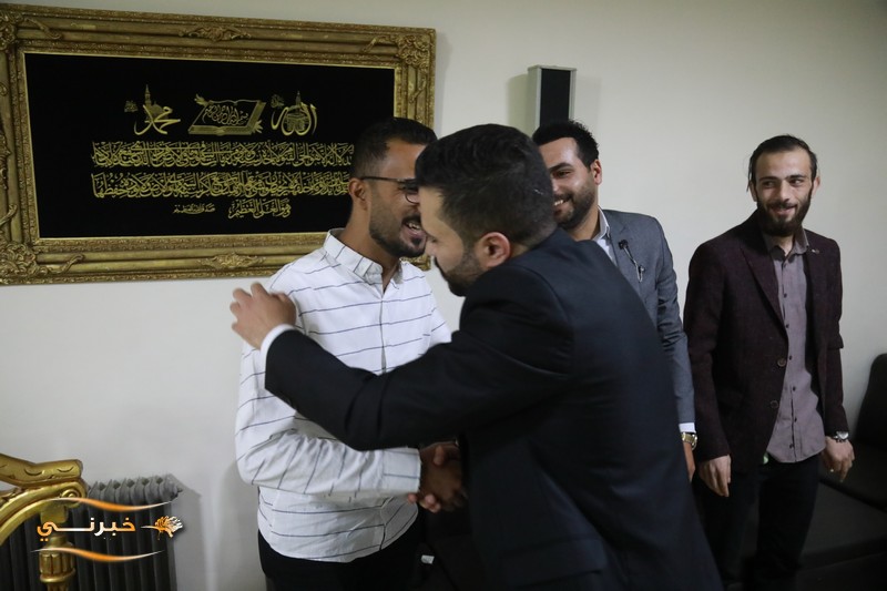 مبروك للزميلين علاء ناجي ورزان السيد الخطوبة