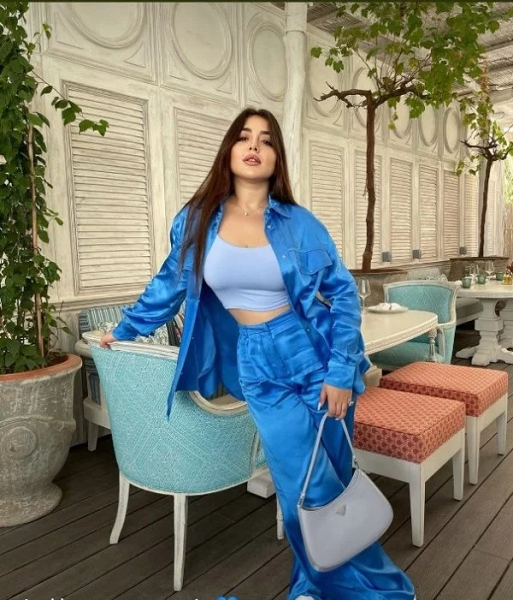 بمناسبة عيد ميلادها تعالوا نستعرض مراحل تغير هيا مرعشلي لتصبح الأكثر جرأة 