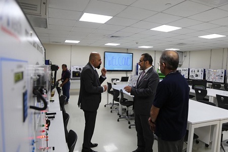 كلية لومينوس الجامعية التقنية تستقبل الملحق الثقافي العراقي