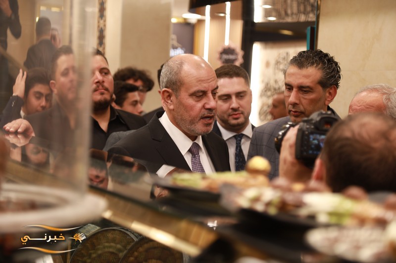 إفتتاح حلويات النجمة في منطقة أبونصير