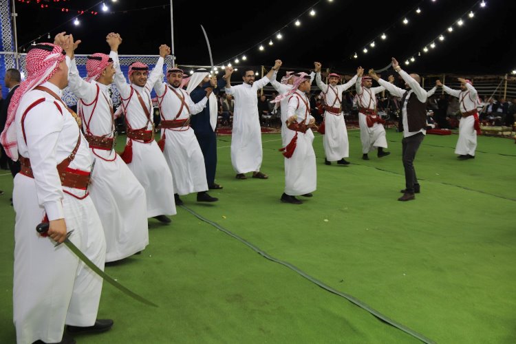 الاستاذ فارس الطراونه يولم بمناسبة زفاف نجله الدكتور فادي - صور