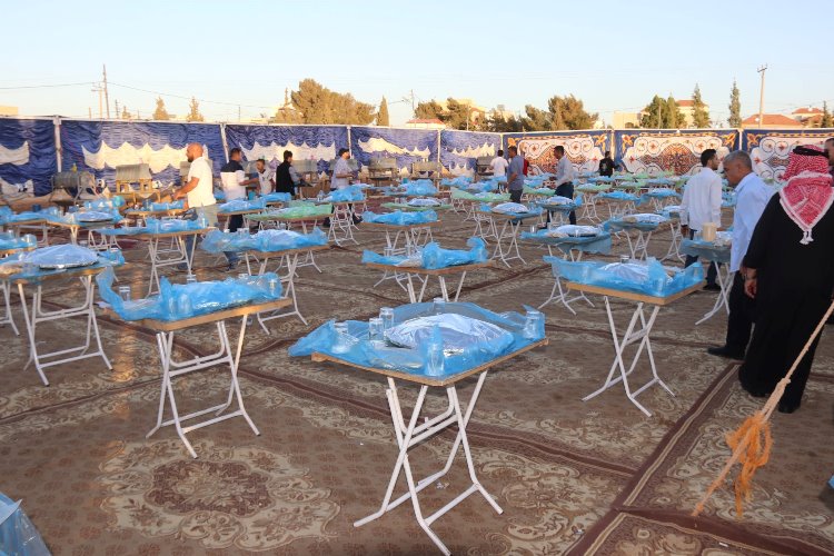 الاستاذ فارس الطراونه يولم بمناسبة زفاف نجله الدكتور فادي - صور