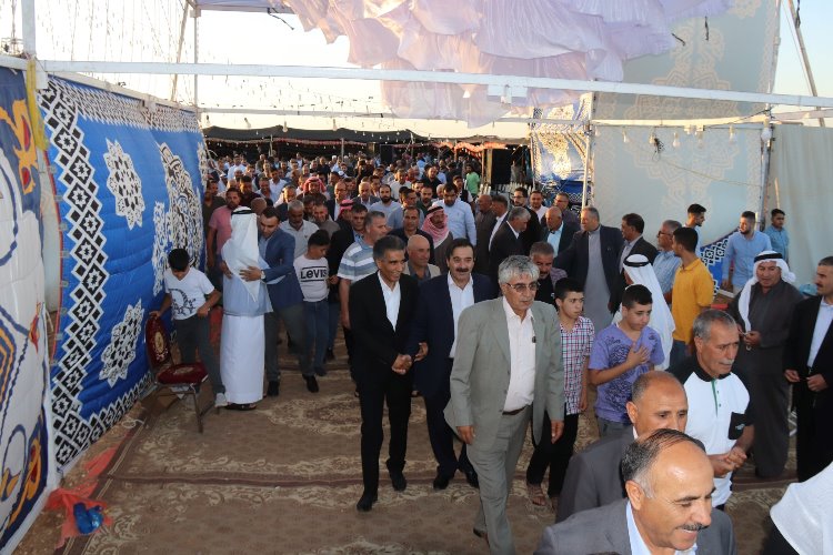 الاستاذ فارس الطراونه يولم بمناسبة زفاف نجله الدكتور فادي - صور