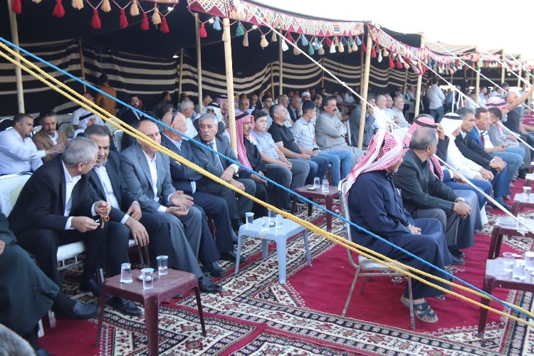 الاستاذ فارس الطراونه يولم بمناسبة زفاف نجله الدكتور فادي - صور