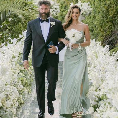  إمبراطور القمار وزير النساء دان بيلزريان يعلن زواجه