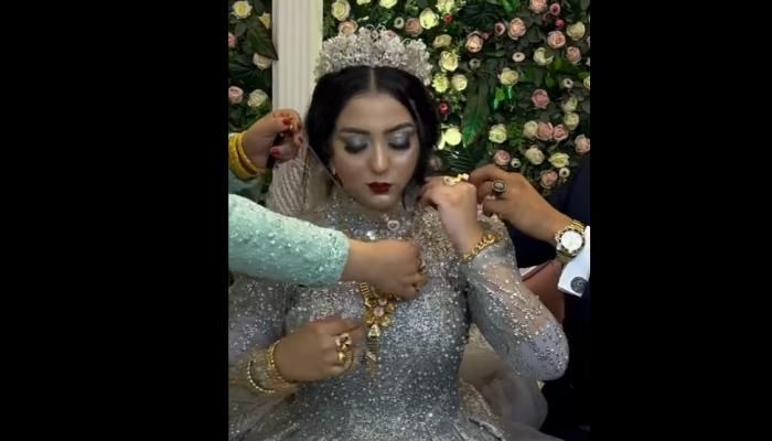  ربع كيلو ذهب.. شبكة عروس مصرية تثير الجدل - صور