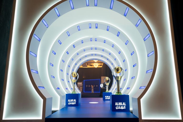 الهلال السعودي يعلن عن شعاره الجديد