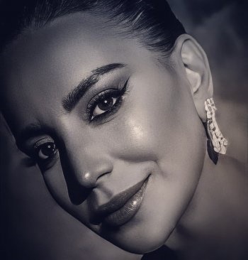 هكذا عبرت شكران مرتجى عن شوقها الكبير لوالدتها